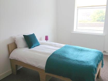 Room in a Shared Flat, Queen Street, DN22