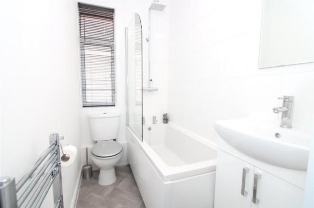 Additional image 6 of 1 Bed Flat, Cobden Avenue, SO18, N1 7GU