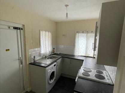 2 Bed Terraced House, Chorley Road, BL5