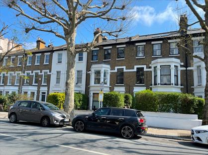 1 Bed Flat, Hammersmith, W6