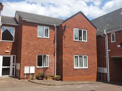 2 Bed Flat, Head Street, WR10