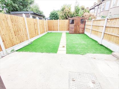 4 Bed Terraced House, Richmond Road, IG1