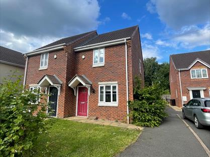 2 Bed Terraced House, Bloom Close, WV13