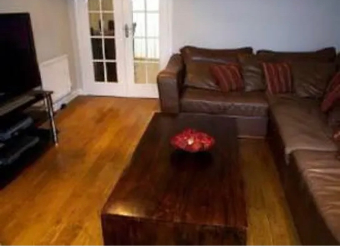 3 Bed End Terrace, Mclaren Fields, LS13 photo 3