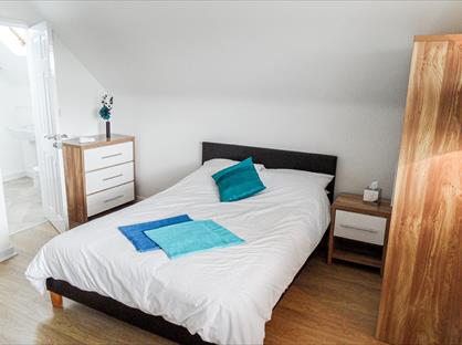 Studio Flat, Heathfield Avenue, CW1