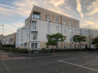 2 Bed Flat, Chieftain Way, CB4