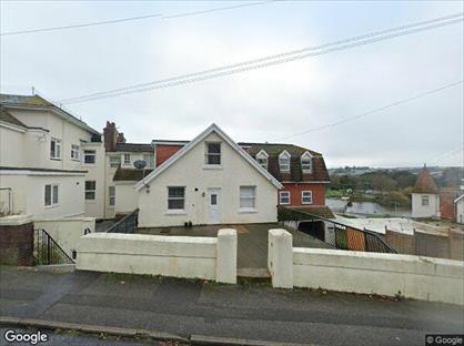 2 Bed Flat, Alta Vista Road, TQ4