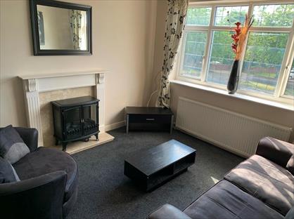 1 Bed Flat, Whitkirk Lane, LS15