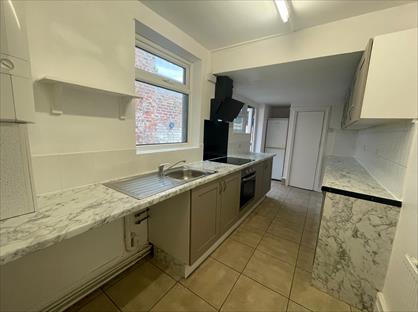 3 Bed Terraced House, Princes Road, HU5