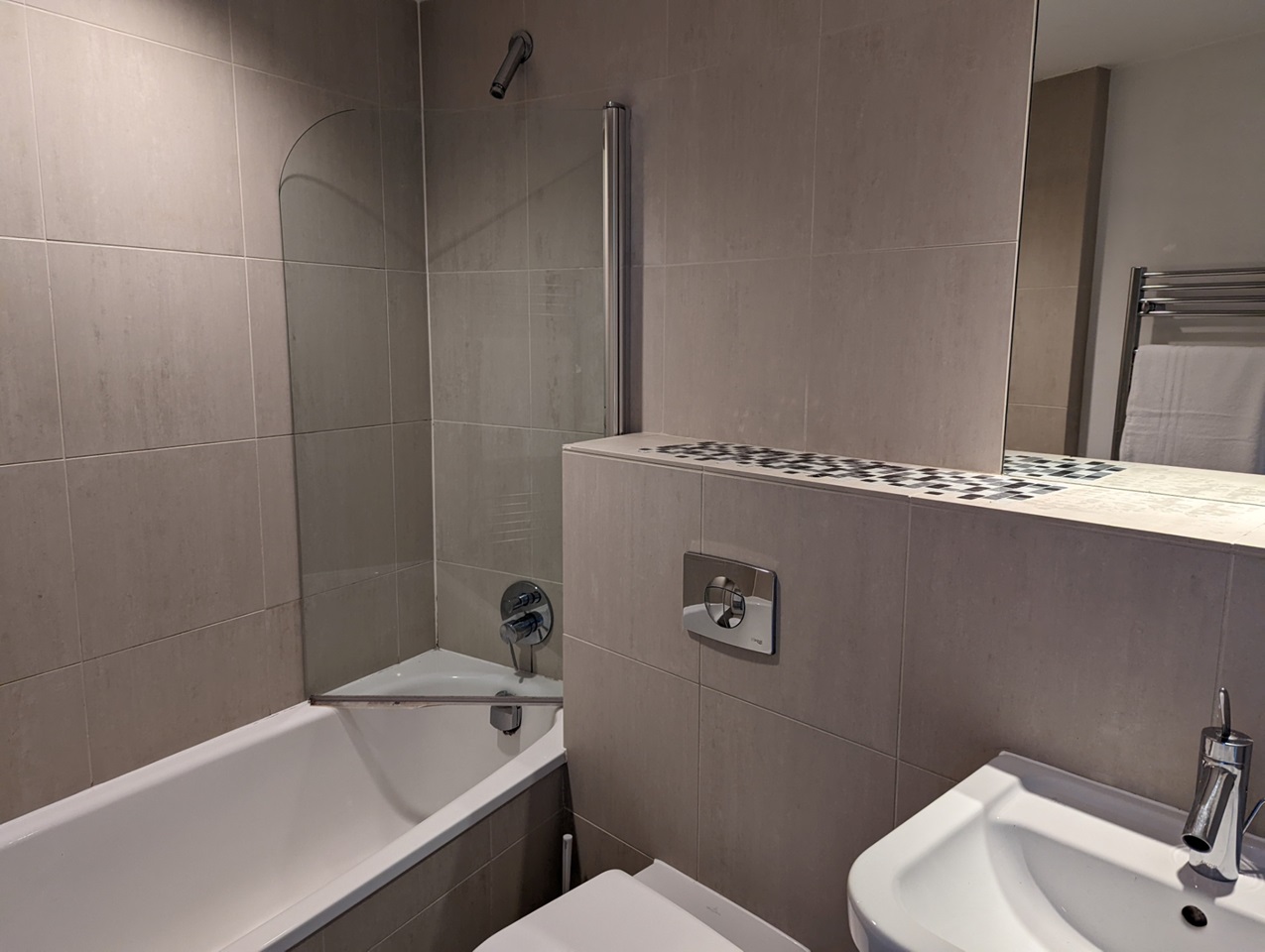 Additional image 6 of 2 Bed Flat, Water Lane, LS11, N1 7GU