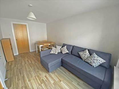 4 Bed Terraced House, Rosebery Terrace, FK8