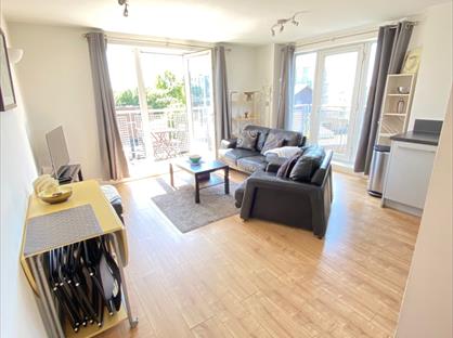 2 Bed Flat, High Street, UB8