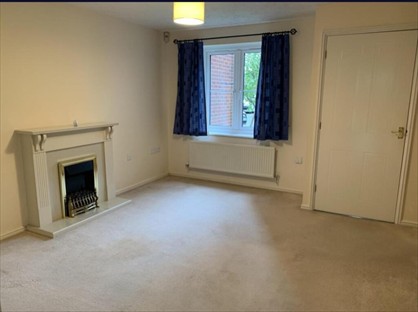 2 Bed Terraced House, Station Walk, TA9