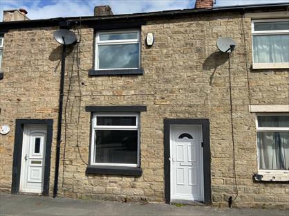 2 Bed Terraced House, Rochdale Old Road, BL9