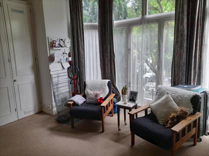 Studio Flat, Hammersmith Grove, W6