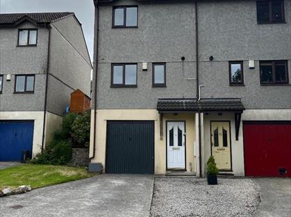 2 Bed Semi-Detached House, Town Farm, TR15