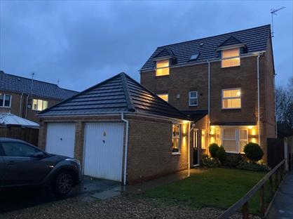 5 Bed Detached House, Bloomery Way, SD45