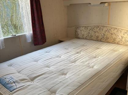 2 Bed Mobile Home, Barkham, RG40