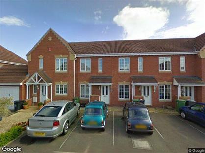 2 Bed Terraced House, Cornbrash Rise, BA14