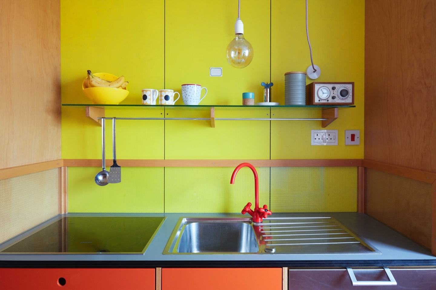 2 Bed Flat, Puteaux House, E2 photo 2