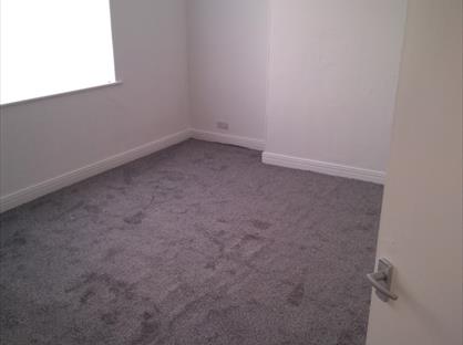2 Bed Flat, Irthing Avenue, NE6