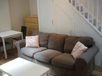 1 Bed Flat, Overstone Road, W6