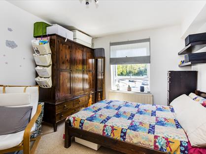 1 Bed Flat, Beechwoods Court, SE19