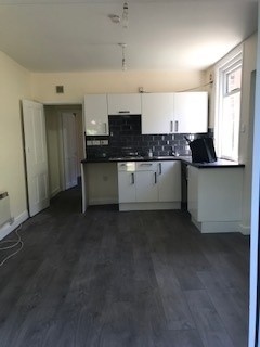 1 Bed Flat, Highfield Crescent, SO17, N1 7GU