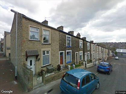 2 Bed Terraced House, Fir Street, BB9