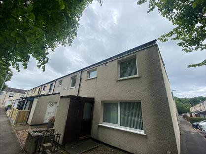 3 Bed Terraced House, Cloncaird, KA13