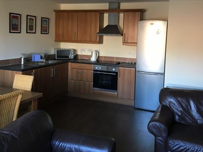 2 Bed Flat, Victoria Road, G42