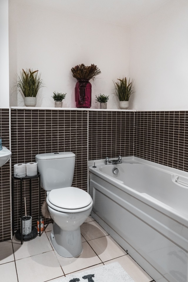 Glasgow 2 Bed Flat, Lancefield Quay, G3 To Rent Now for £1,300.00 p/m