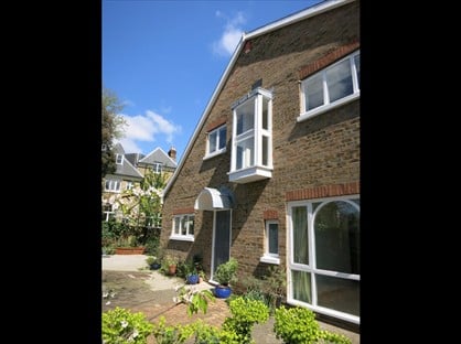 3 Bed Detached House, Kidbrooke Grove, SE3