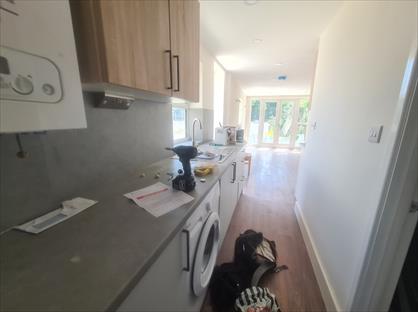 2 Bed Flat, Wellesley Road, E11