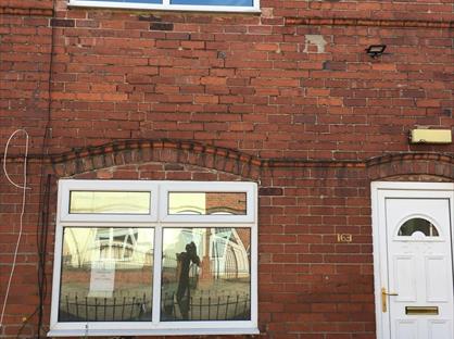 3 Bed Terraced House, Harrow Street, WF9