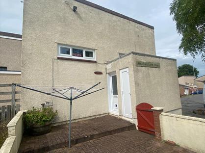 3 Bed Terraced House, Heatherstane Way, KA11