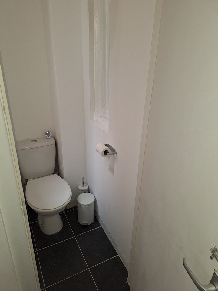 1 Bed Flat, Bath Street, NG1 photo 2