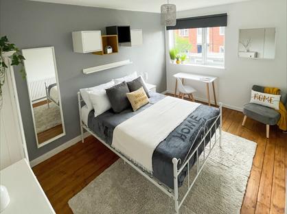 Room in a Shared House, Petersfield Rise, SW15