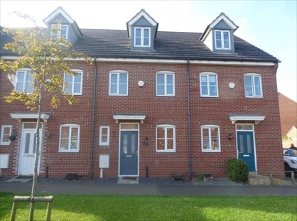 3 Bed Terraced House, The Pollards, PE10