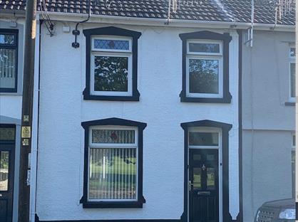 3 Bed Terraced House, Poplar Terrace, CF48