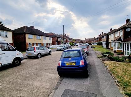 Studio Flat, Holmbridge Gardens, EN3