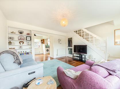 2 Bed Maisonette, Lyme Farm Road, SE12