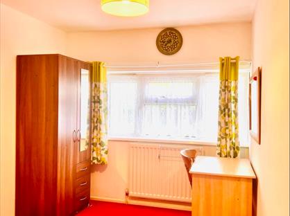 Room in a Shared House, Hoover Street, ST6