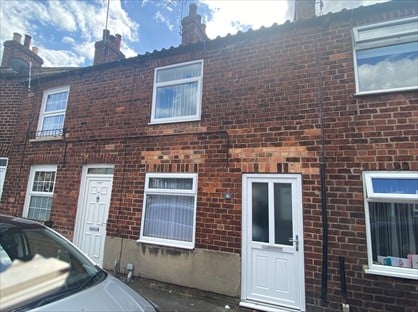 2 Bed Terraced House, Eastgate South, YO25