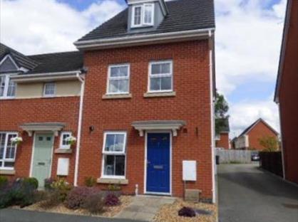 3 Bed End Terrace, Fairmont Drive, WA5