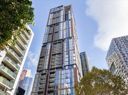 3 Bed Penthouse, Maine Tower, E14