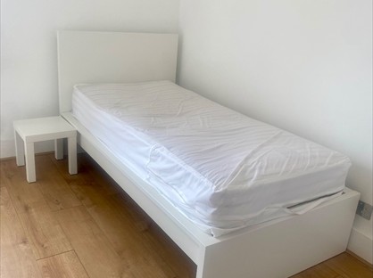 Room in a Shared Flat, Oswald Road, UB1