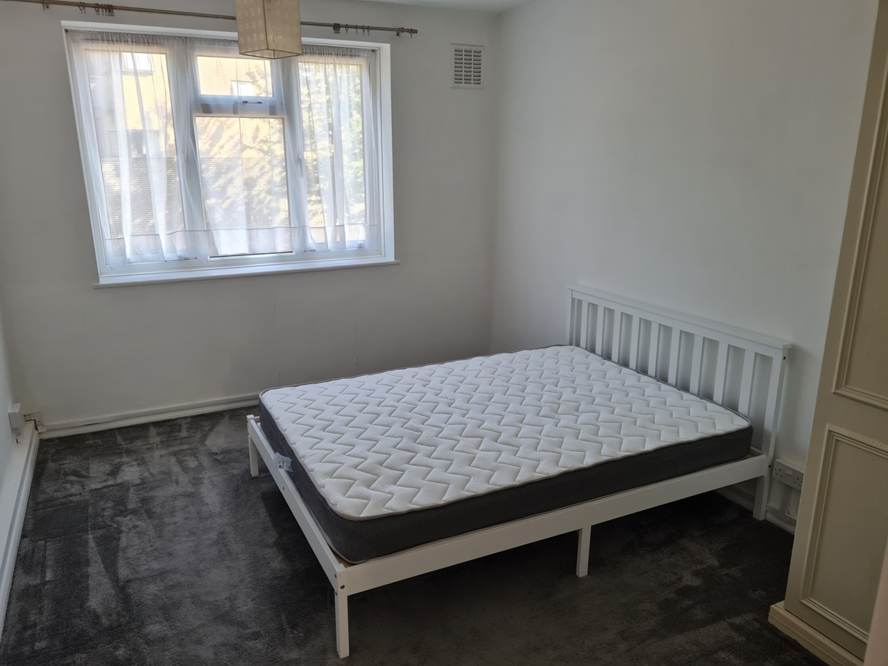 Additional image 9 of 2 Bed Flat, St. Alphonsus Road, SW4, N1 7GU