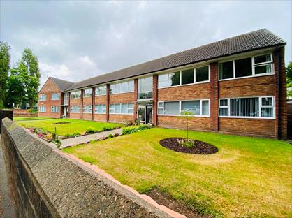 2 Bed Flat, Beech Lane, L18