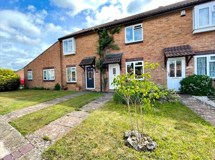 2 Bed Terraced House, Lavender Court, BA11